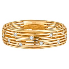 18 Karat Rose Gold Wire Ring with 0.09ctw Round Diamonds