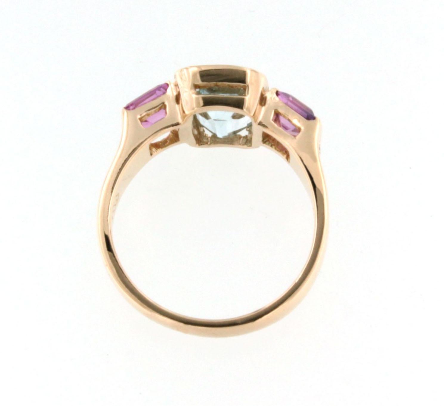 Taille carrée Bague en or rose 18 carats avec aigue-marine, tourmaline rose et diamant blanc en vente