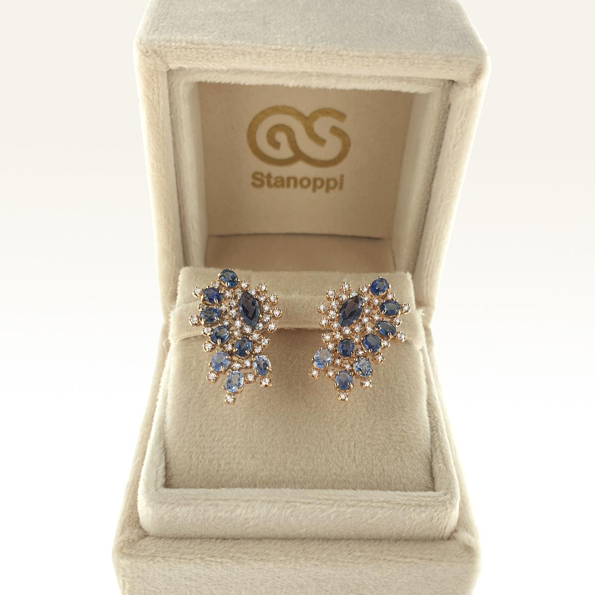 18 Karat Rose Gold with Blue Sapphire and White Diamond Earrings In New Condition In GALLARATE, IT