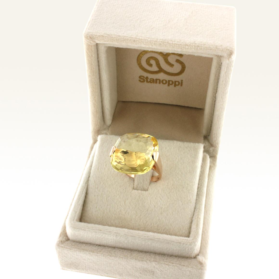 Women's or Men's 18 Karat Rose Gold with Lemon Quartz Ring