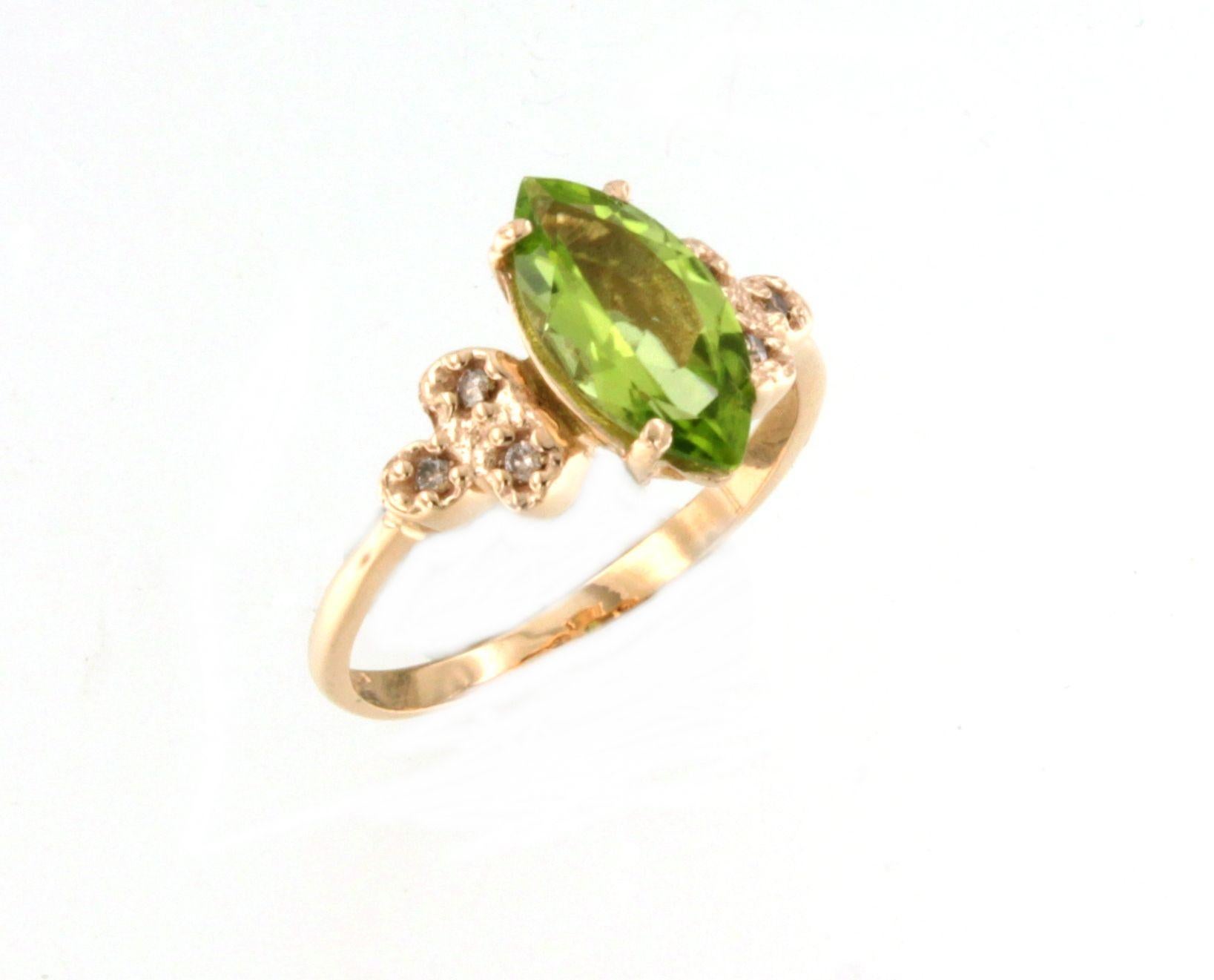 18 Karat Rose Gold With Peridot And White Diamonds Modern Cocktail Ring In New Condition For Sale In GALLARATE, IT