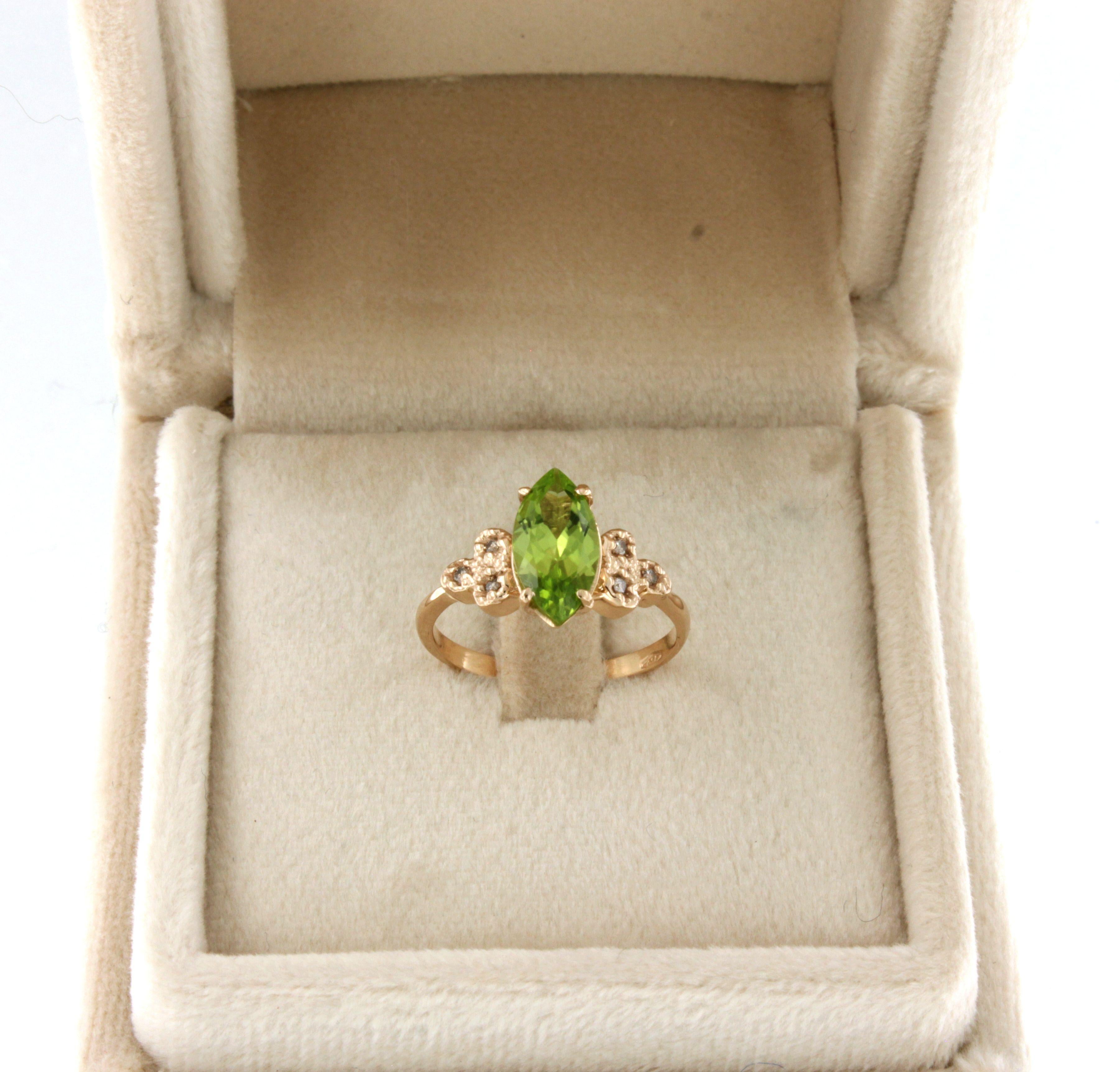 18 Karat Rose Gold With Peridot And White Diamonds Modern Cocktail Ring For Sale 1