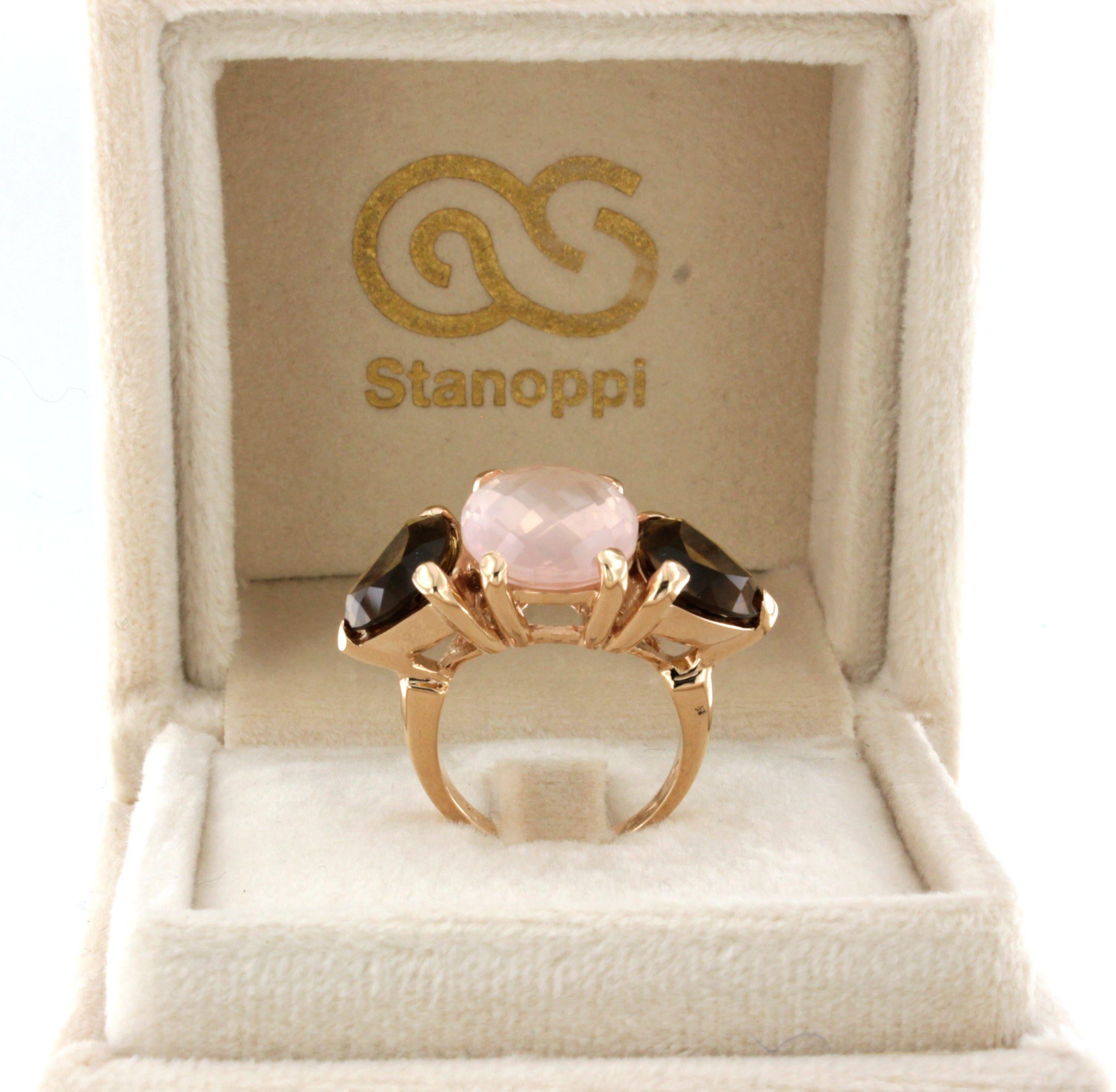 Contemporary 18 Karat Rose Gold With Pink Quartz And Whisky Citrine Modern Cocktail Ring For Sale