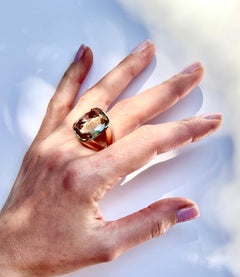 18 Karat Rose Gold With Prasiolite Green Amethyst Modern Trandy Cocktail Ring