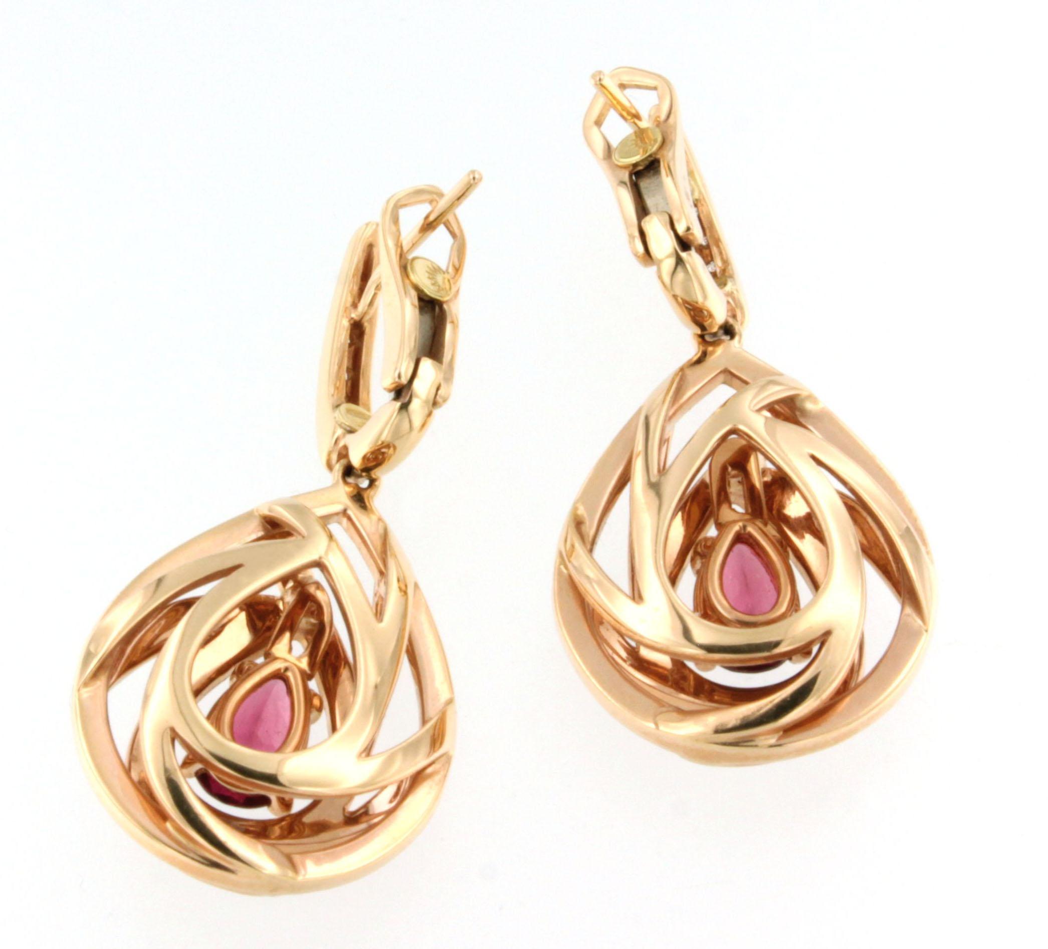 18 Karat Rose Gold with White Diamonds and Pink Tourmaline Earrings In New Condition In GALLARATE, IT