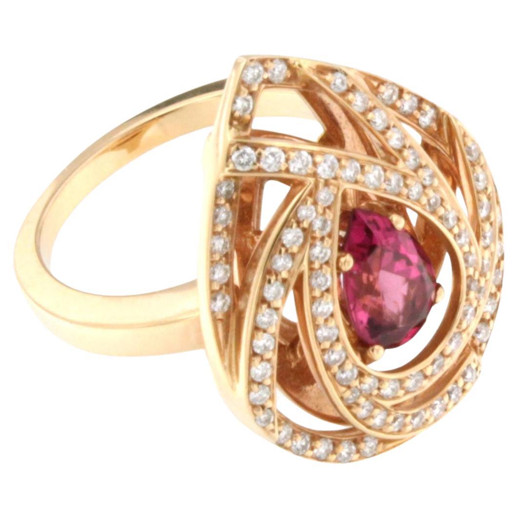 18 Karat Rose Gold with Pink Quartz and White Diamond Ring For Sale at ...