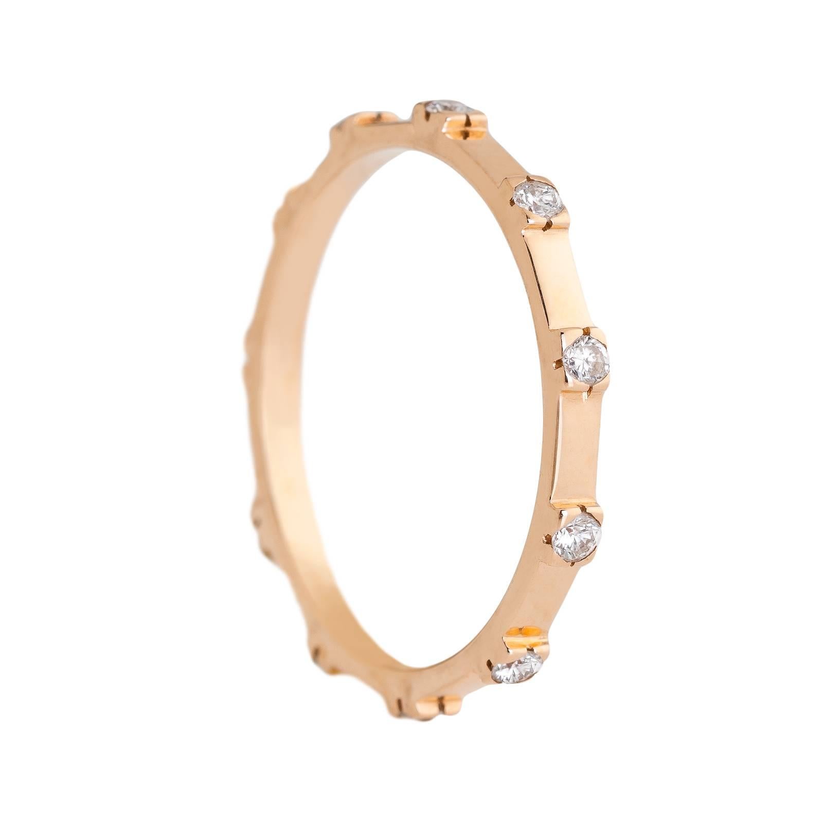 18 Karat Gold White Diamonds 0.15 Carat Engagement Wedding Band Ring For Sale