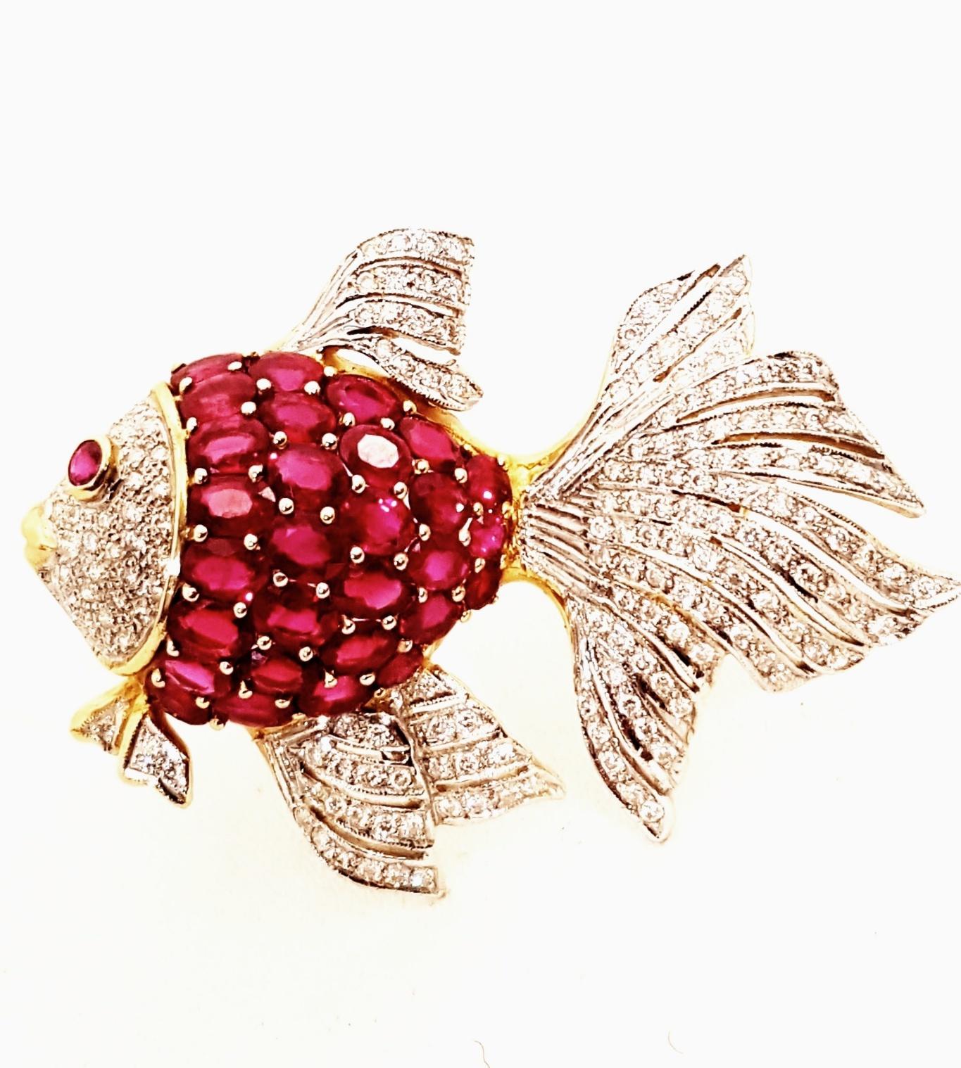 Contemporary 18 Karat Ruby and Diamond Fish Brooch For Sale