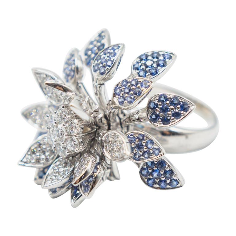 18 Karat Sapphire and Diamond Floral Mobile Ring/spinner Effy flower ring. For Sale