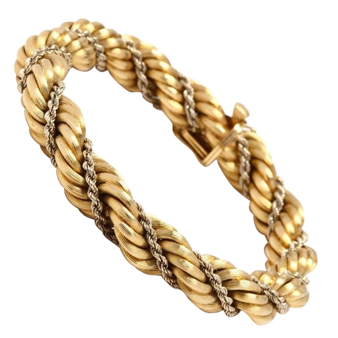 Twisted Rope and High Polished Gold Bracelet with Diamonds For Sale at 1stdibs