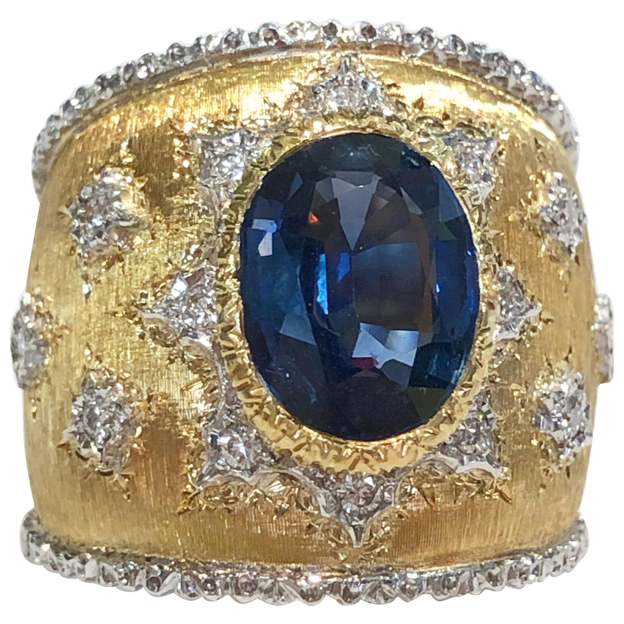 18 Karat Satin Yellow Gold Diamond and Sapphire Ring