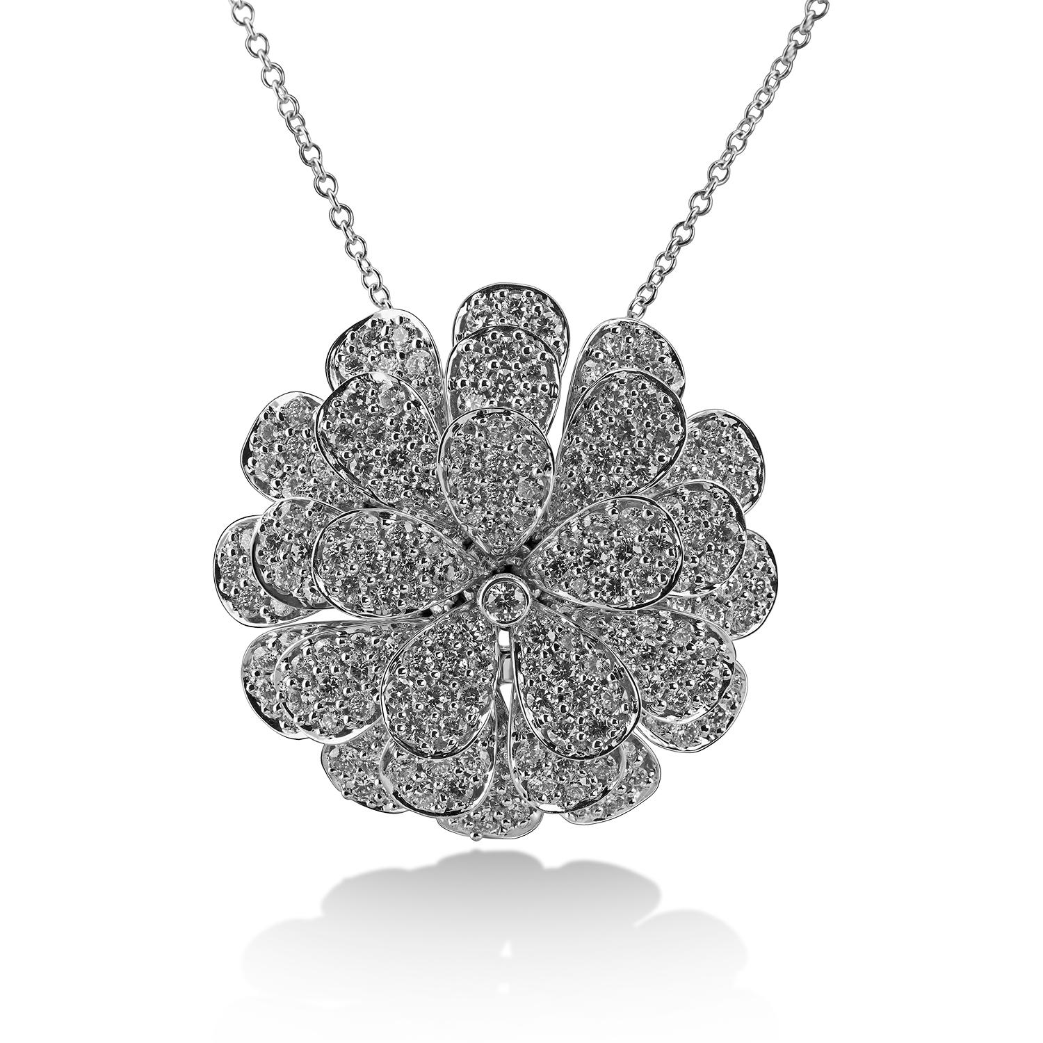 Contemporary 18 Karat Secret Garden White Gold Necklace With Vs-Gh Diamonds For Sale