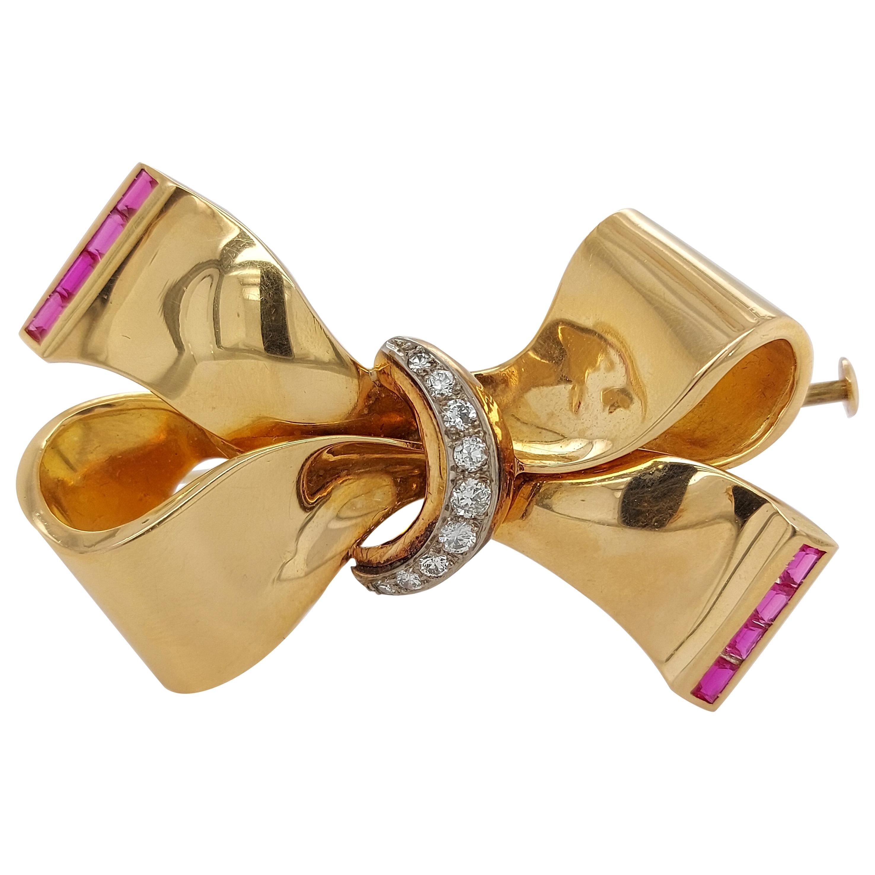 18 Karat Shiny Yellow Gold Bow / Ribbon Brooch Set with Diamonds and Rubies For Sale