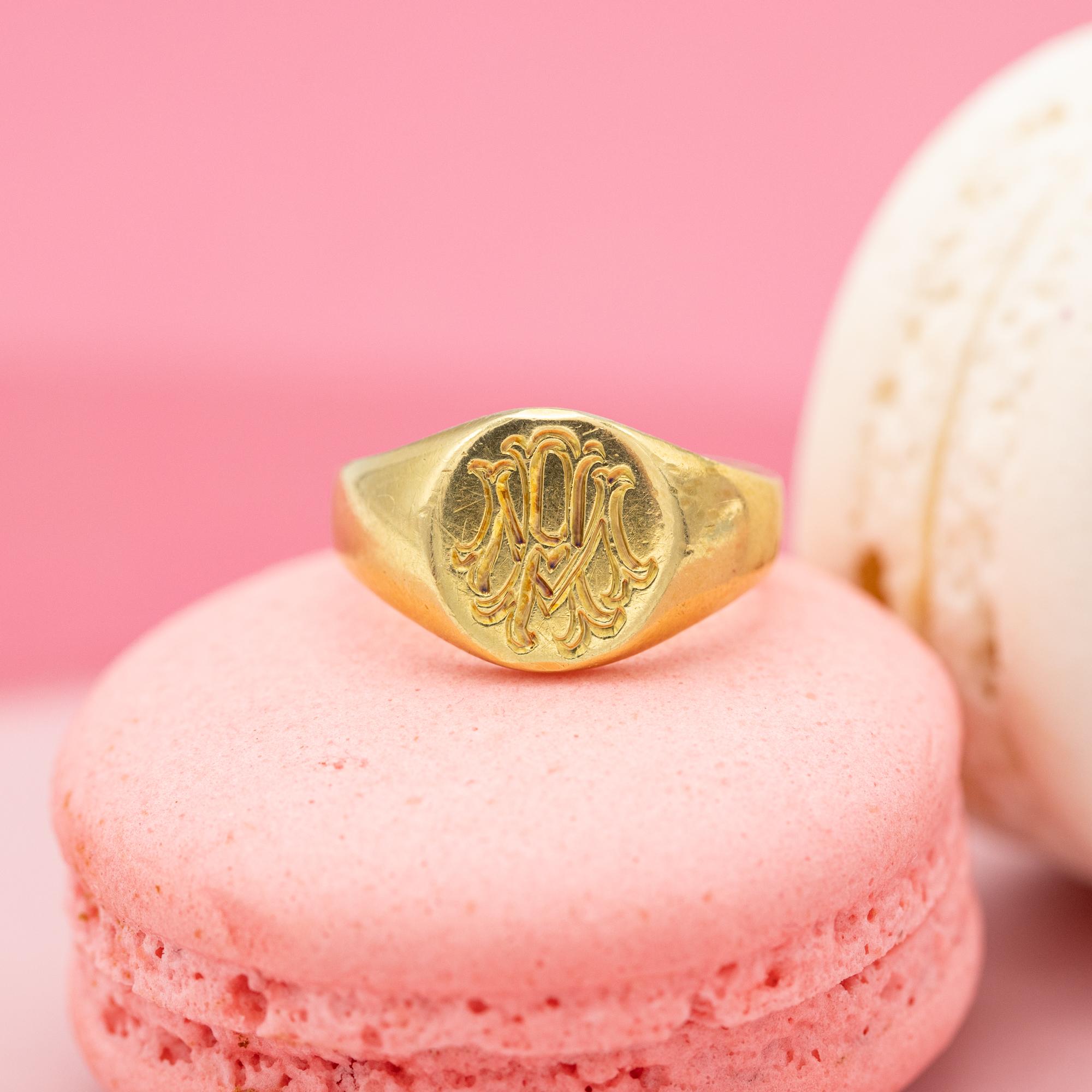 18 Karat signet ring - Intaglio ring - 18 K solid gold gentleman ring - patina 4