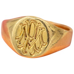 18 Karat signet ring - Intaglio ring - 18 K solid gold gentleman ring - patina