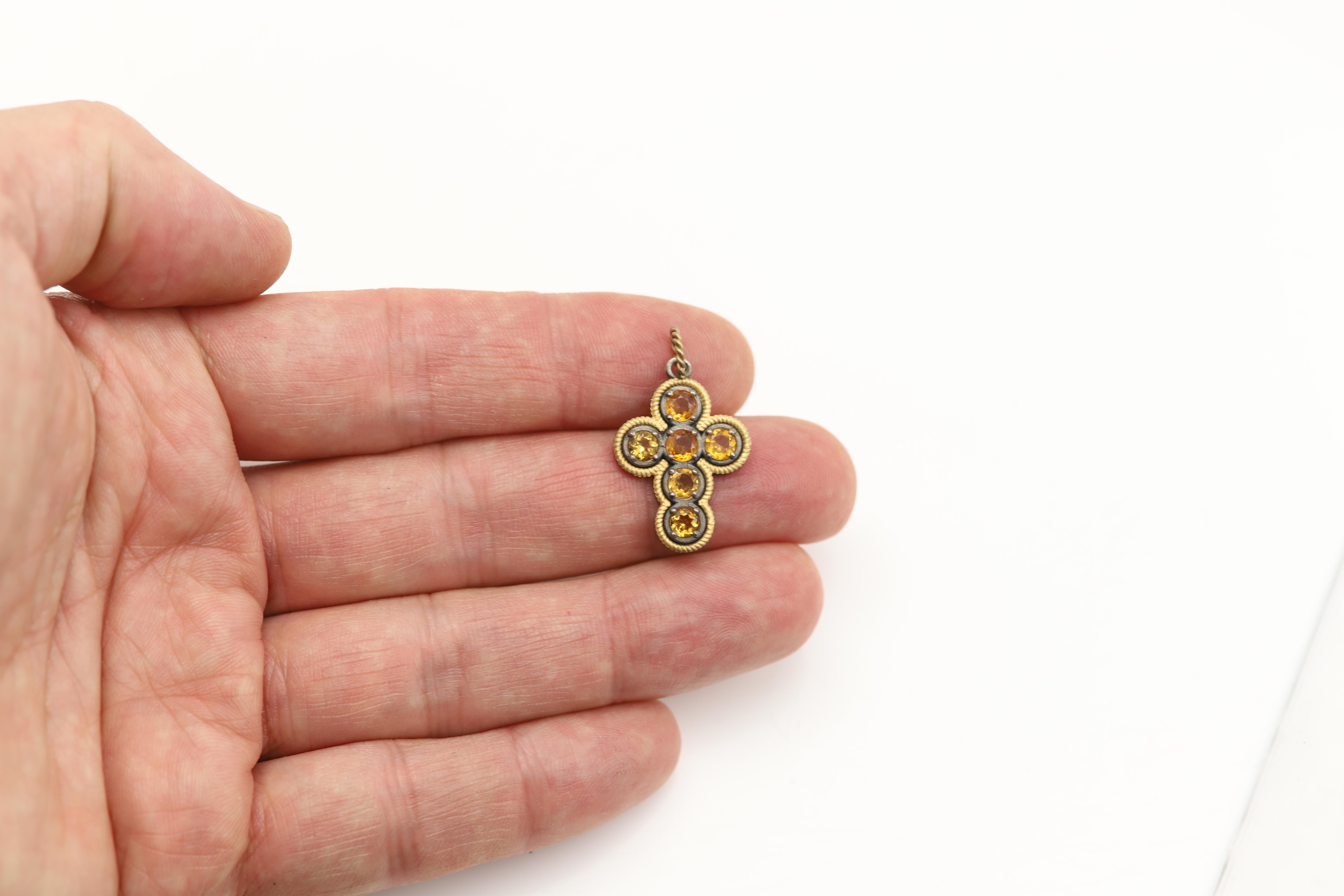 18 Karat & Silver Vintage Cross Yellow Citrine two tone made in Italy Neuf - En vente à Brooklyn, NY