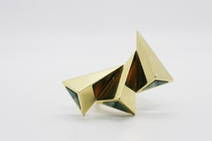 18 Karat Sliding Angles Pyramid Chalcedony Inlay Ring