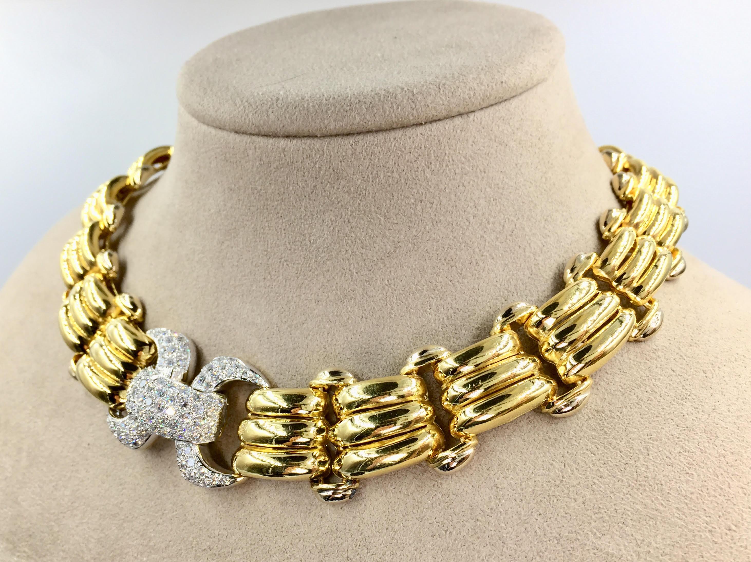 18 Karat Solid Gold Diamond Link Necklace 5.25 Diamond Carat Total Weight In Good Condition For Sale In Pikesville, MD