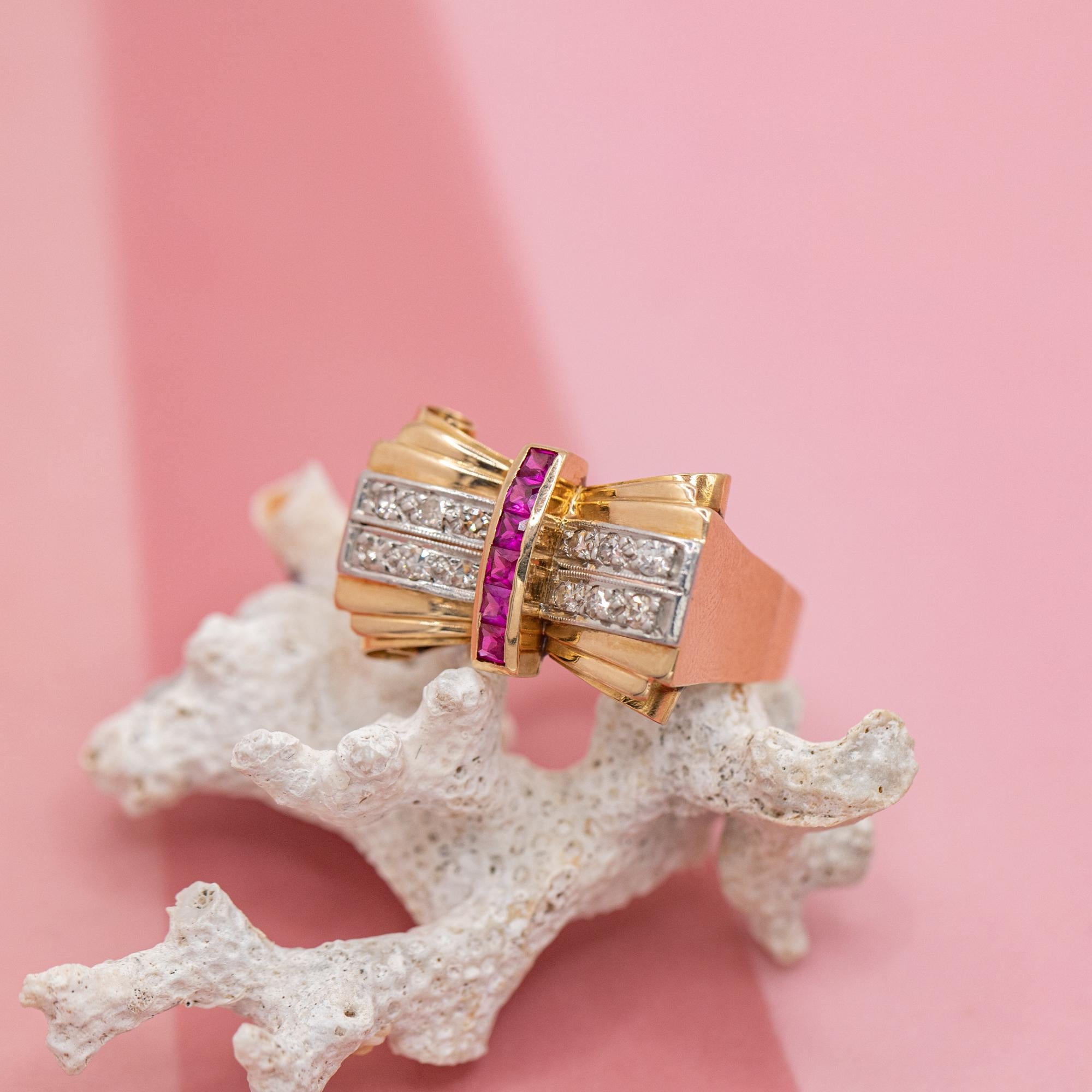 18 Karat Solid Gold Tank Ring - Ruby & Natural Di… - image 14