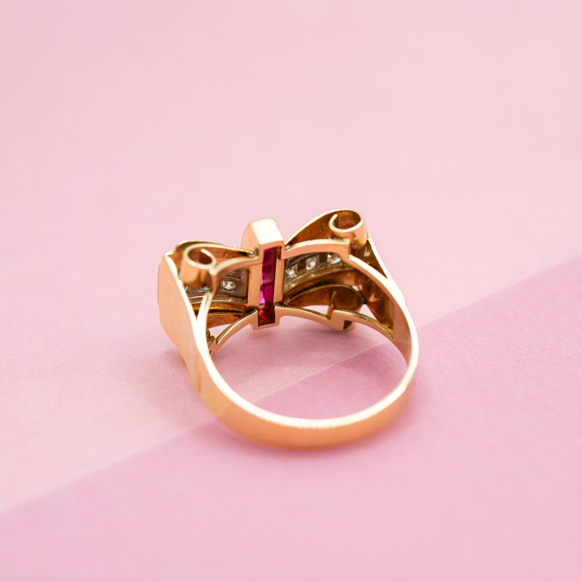 18 Karat Solid Gold Tank Ring - Ruby & Natural Di… - image 8