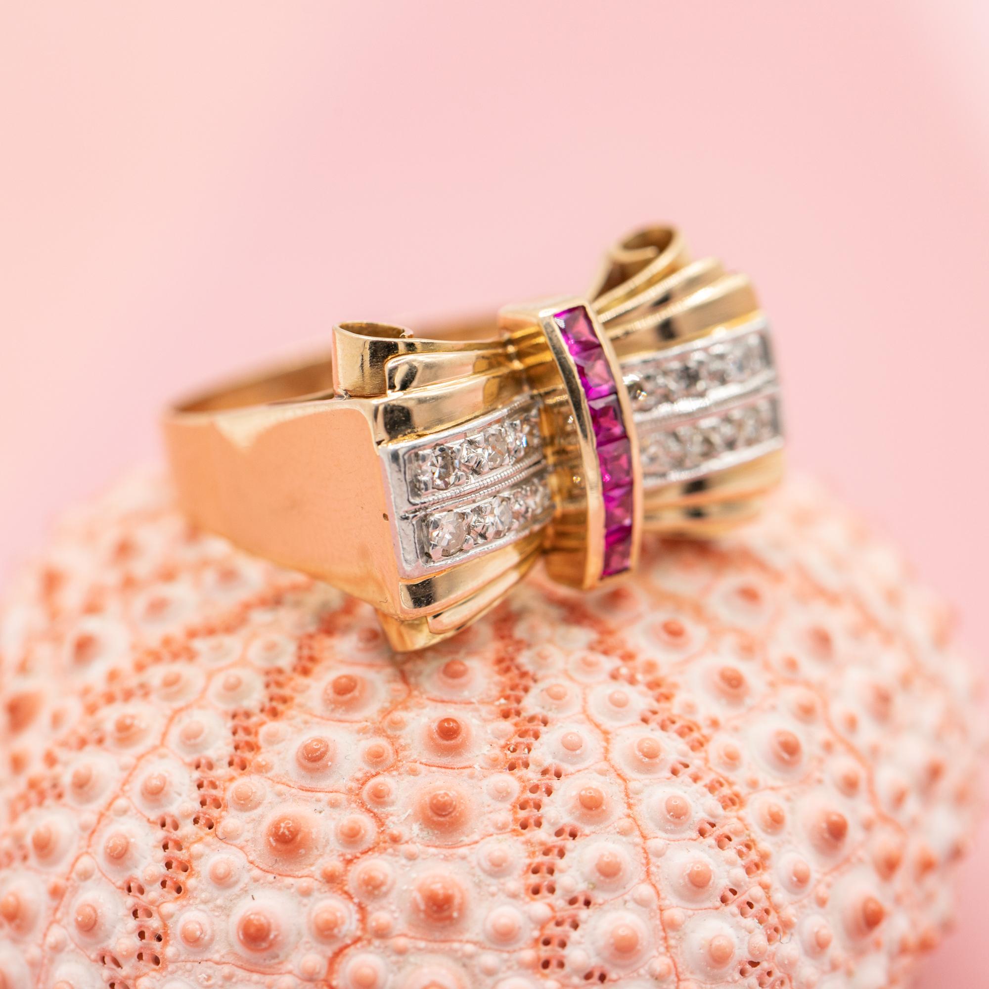 18 Karat Solid Gold Tank Ring - Ruby & Natural Di… - image 17