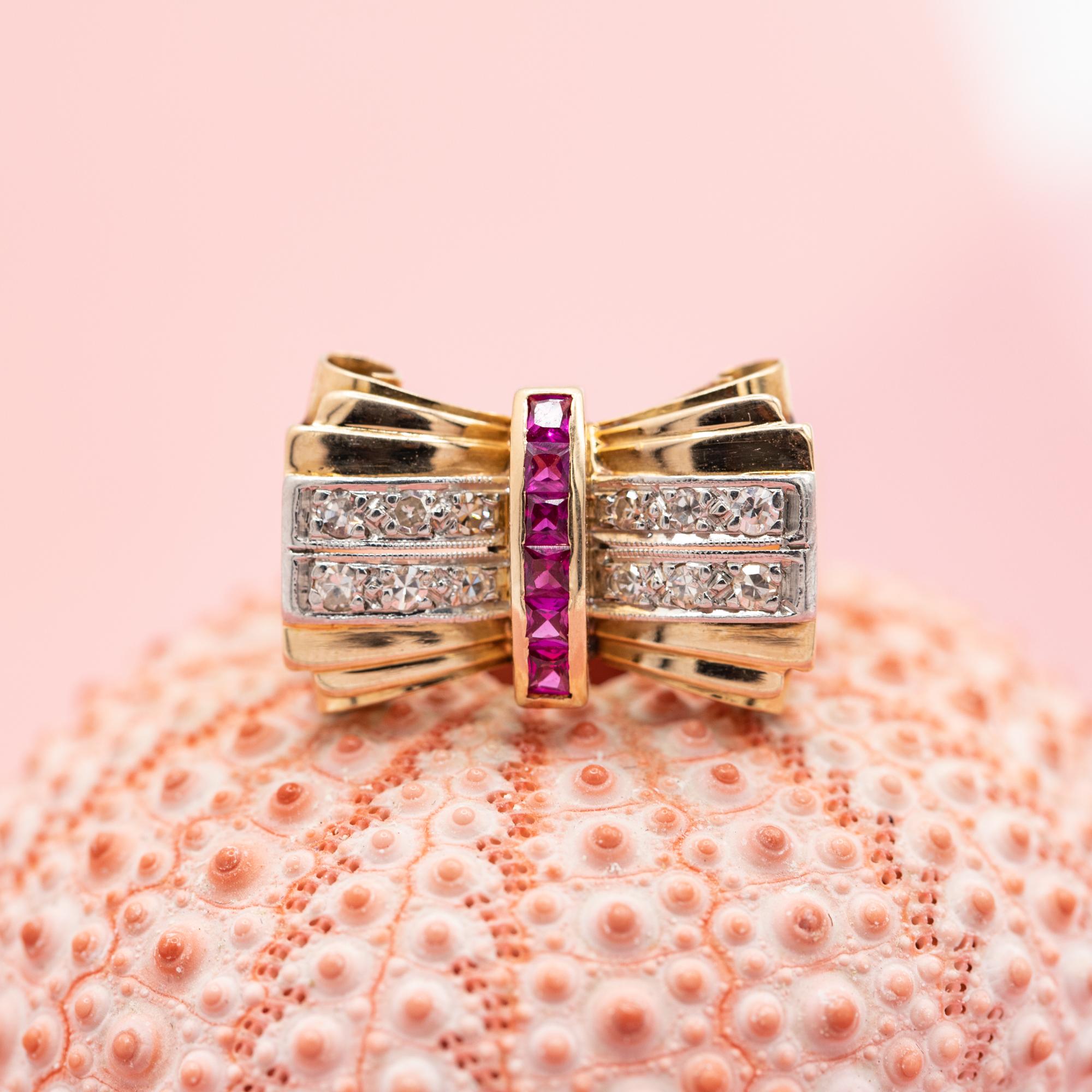 18 Karat Solid Gold Tank Ring - Ruby & Natural Di… - image 19