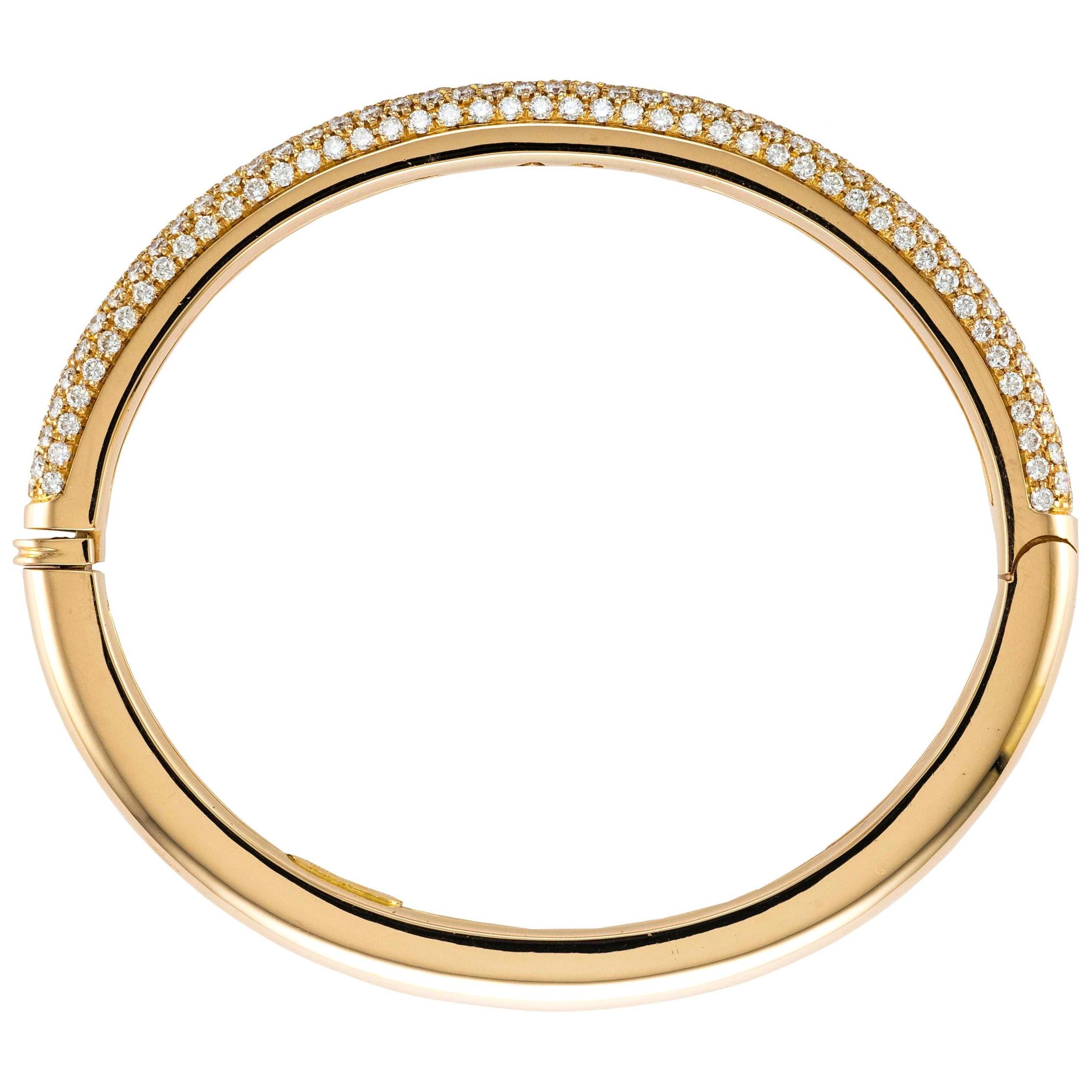 18 Karat Solid Rose Gold and Diamonds Pave Ct 3.77 Bangle Bracelet