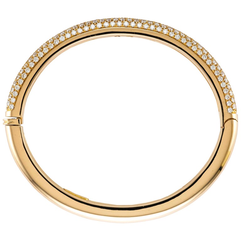 18 Karat Solid Rose Gold and Diamonds Pave Ct 3.77 Bangle Bracelet For Sale
