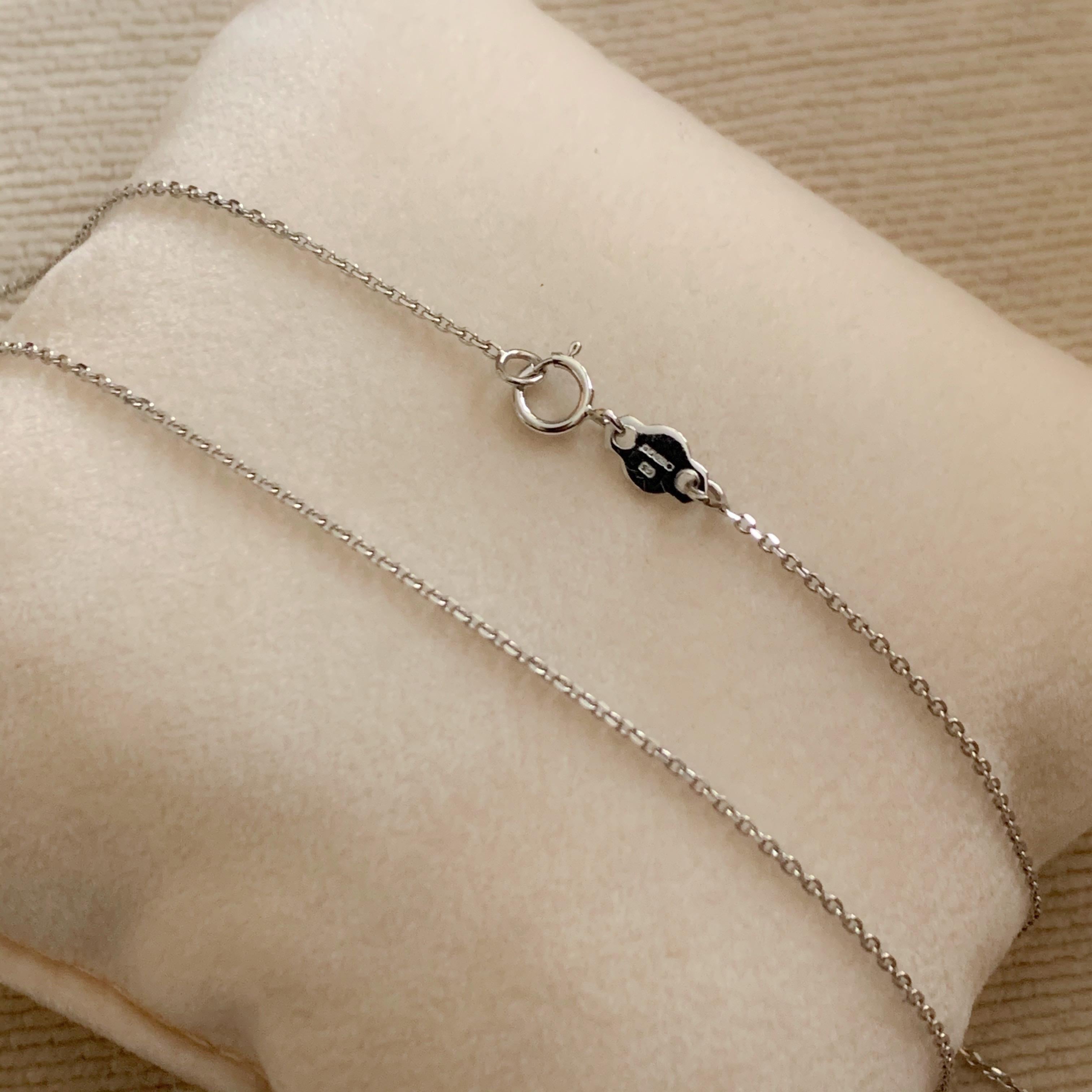 18 Karat Solid White Gold Fine Link Chain Necklace In New Condition For Sale In London, GB