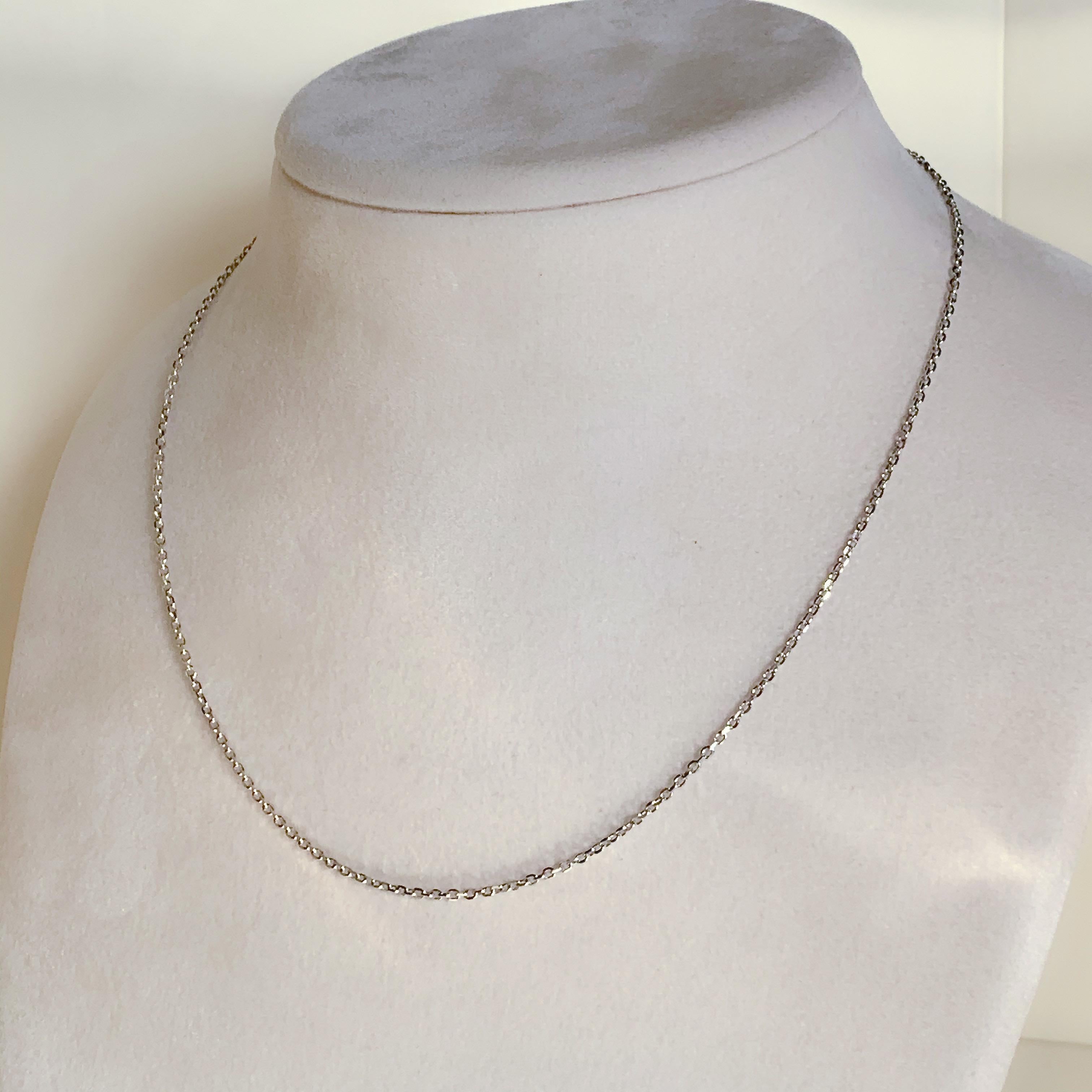 18 Karat Solid White Gold Link Chain Necklace For Sale 1