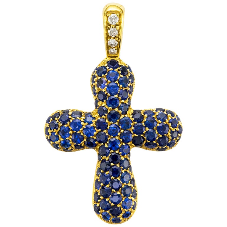 18 Karat Solid Yellow Gold Ct 6.35 Blue Sapphires and Diamonds Cross Pendant For Sale