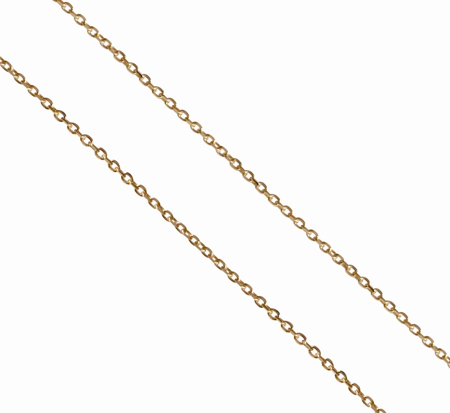 18Karat solid yellow gold fine chain.
Ideal to wear with pendants.
Weight: 2.15g
Length : 56.00 cm 
Gauge:  0.7 mm
Hallmark: London’s Goldsmiths’ Company –  Assay Office 
All our jewellery are new and have never been previously owned or worn. 
We