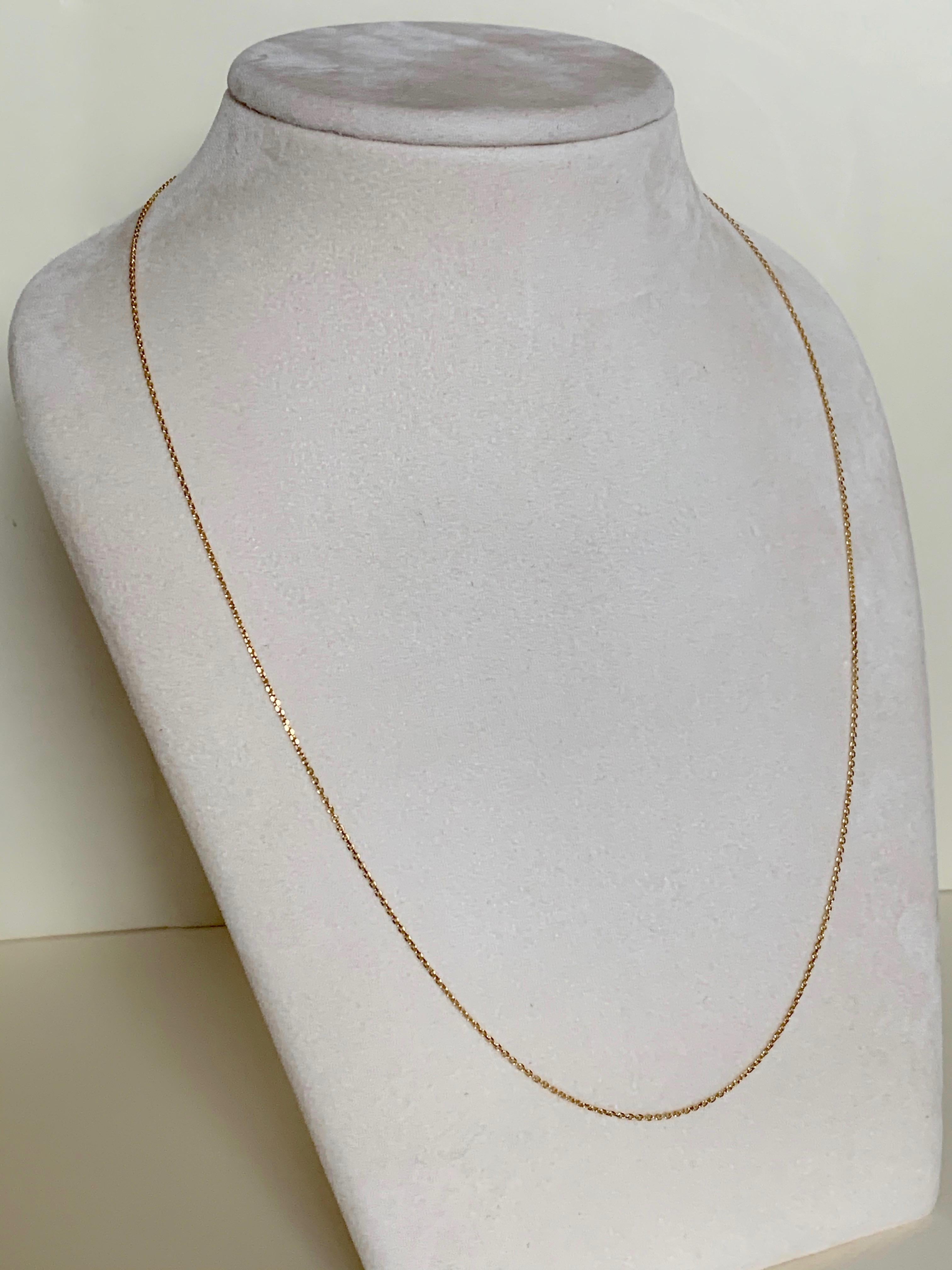 18 Karat Solid Yellow Gold Fine Link Chain Necklace 56cm In New Condition In London, GB