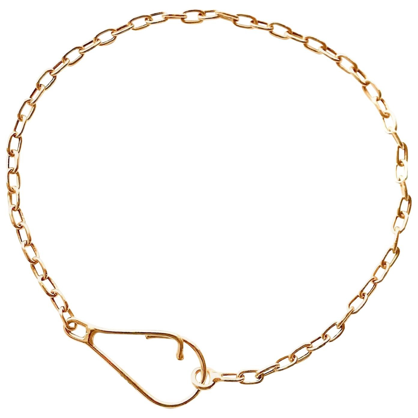 18 Karat Solid Yellow Gold Link Chain Bracelet with a Handmade Clasp For Sale