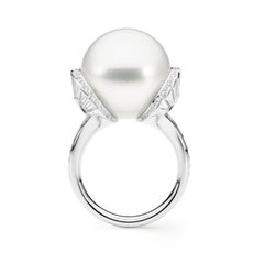 18 Karat South Sea Pearl and Diamond Ring