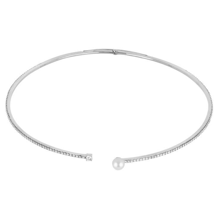 18 Karat Spectrum White Gold Necklace with Vs-Gh Diamonds and White Pearl