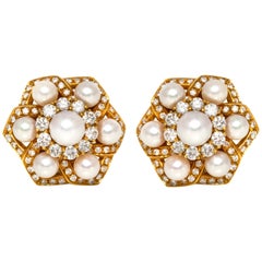 Vintage 18 Karat Star Clip-On Pearl and Diamonds Earrings