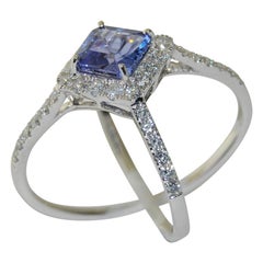 18 Karat Tanzanite and Diamond Ring