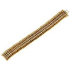 Retro 18 Karat Texture Bracelet with Diamonds