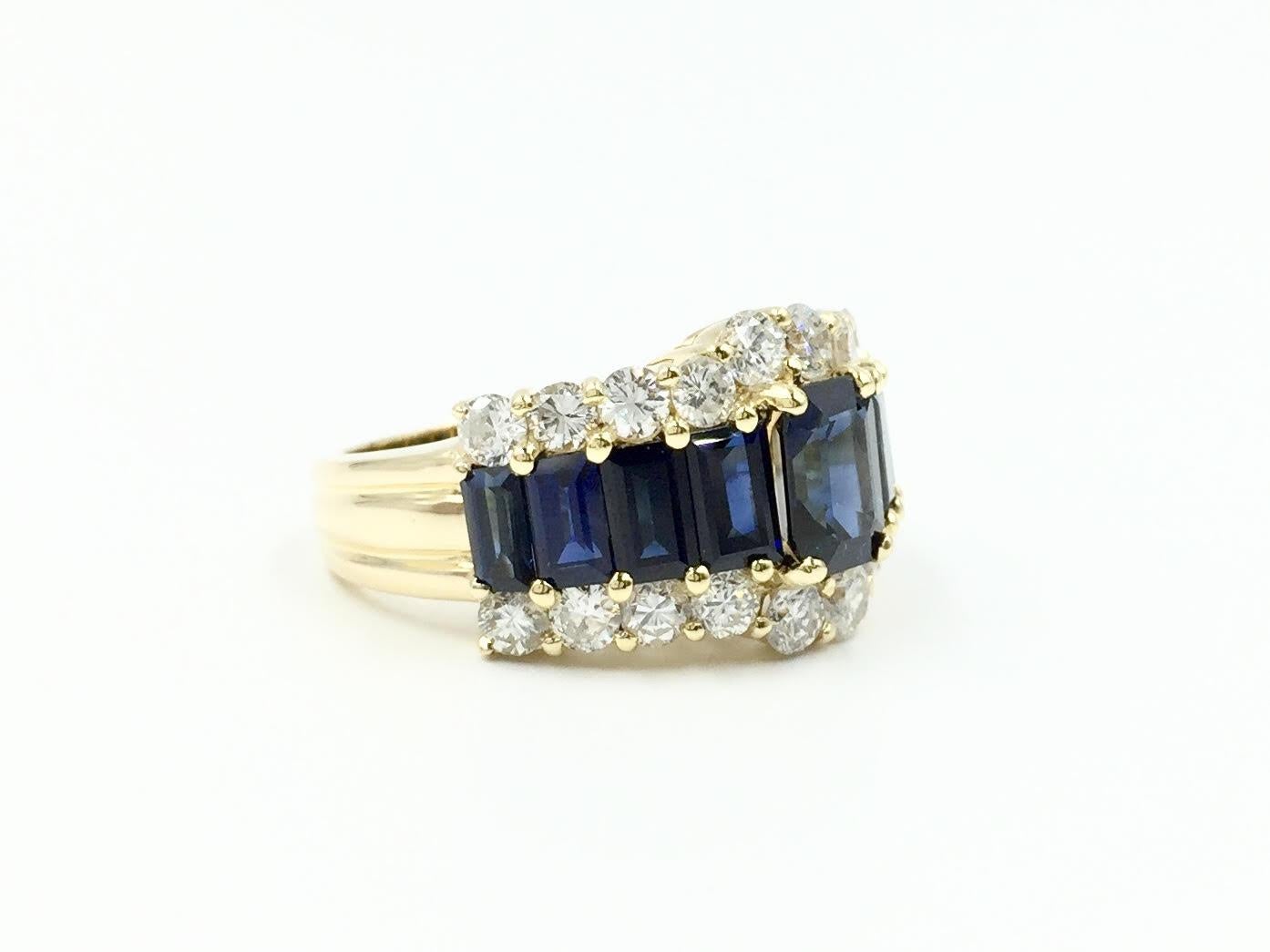 Contemporary 18 Karat Three-Row Diamond and Sapphire Ring For Sale