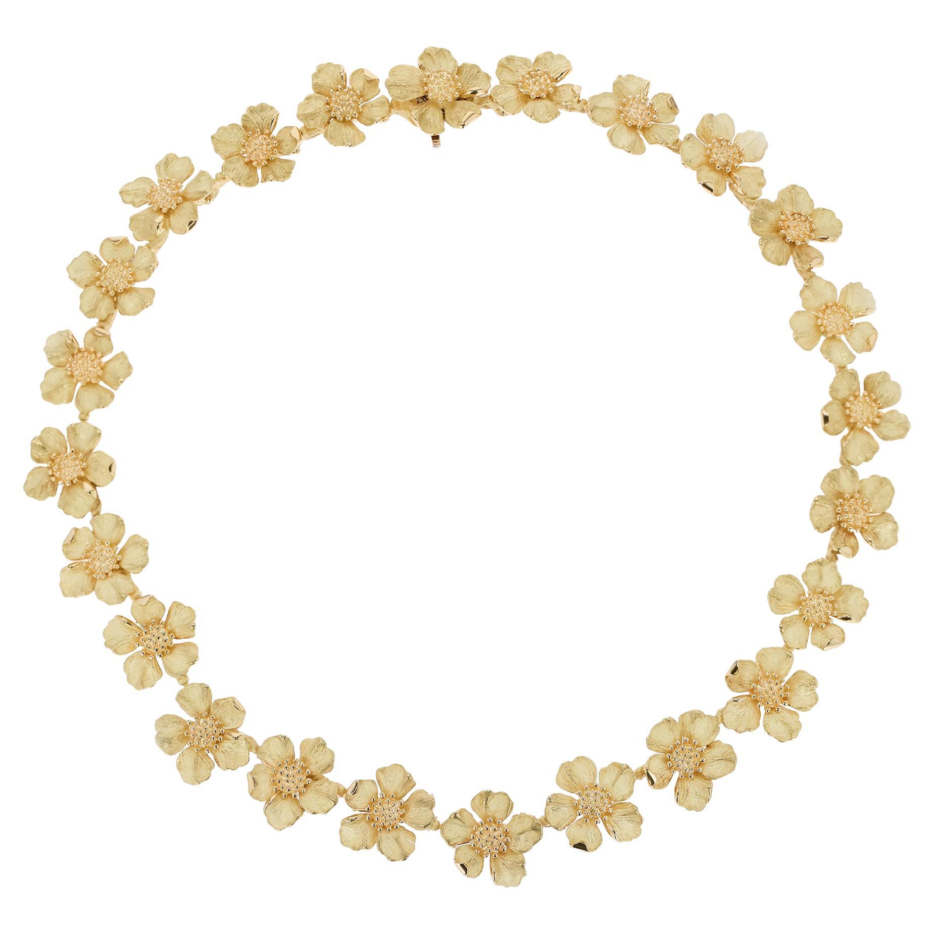 18 Karat Tiffany & Co. Wild Rose Dogwood Flower Necklace
