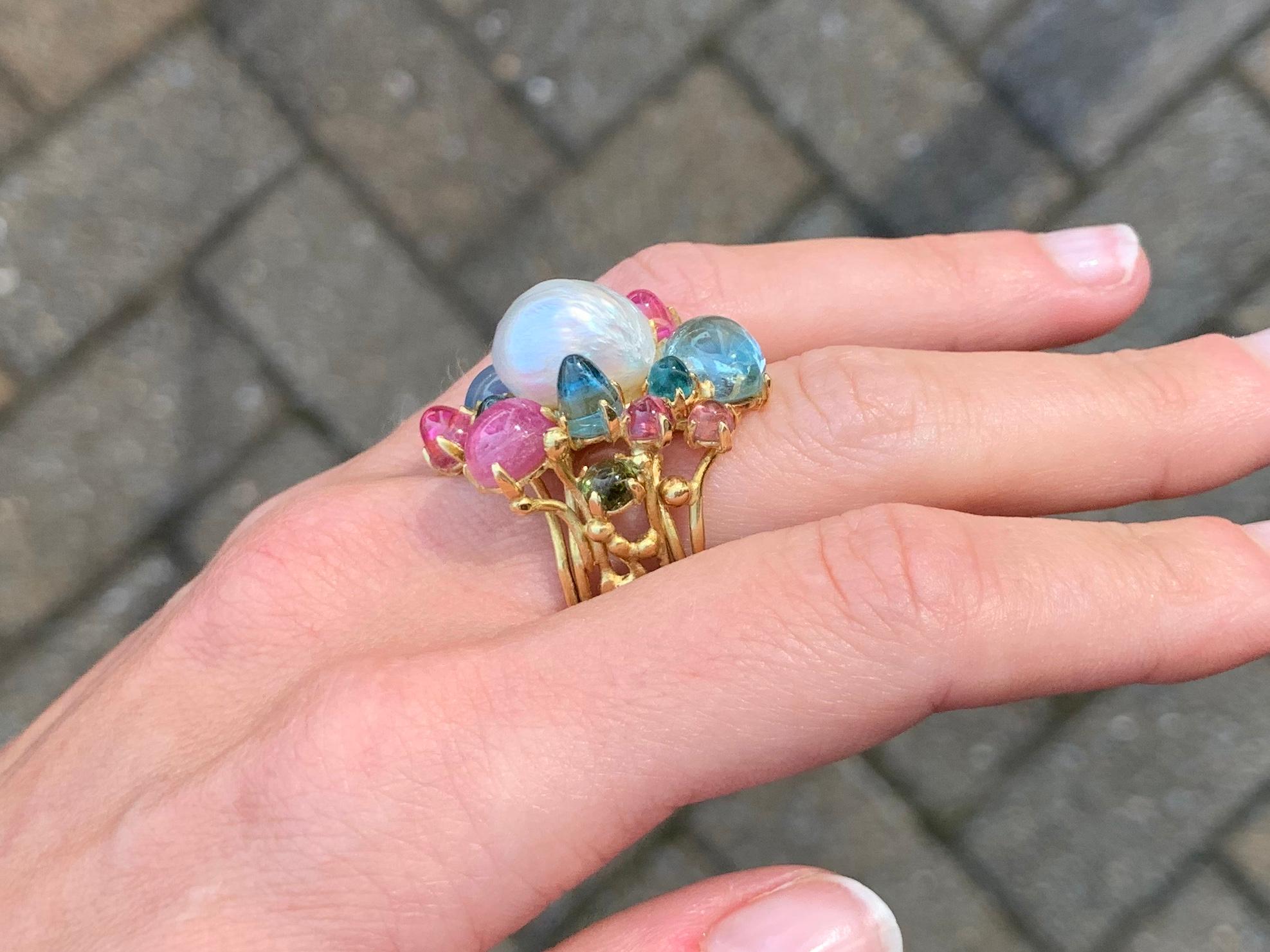 18 Karat Tourmaline and Pearl Cluster Ring For Sale 3
