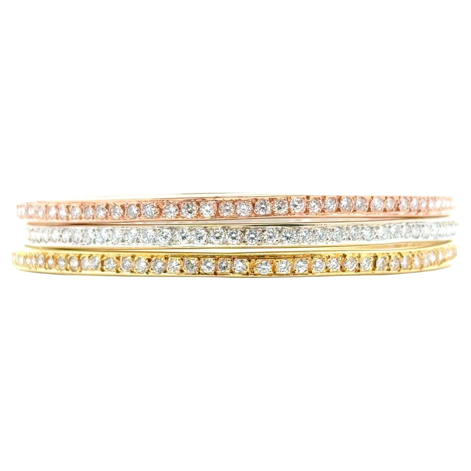 18 Karat Tri-Color Gold Diamond Bangle Bracelets Set of 3 For Sale