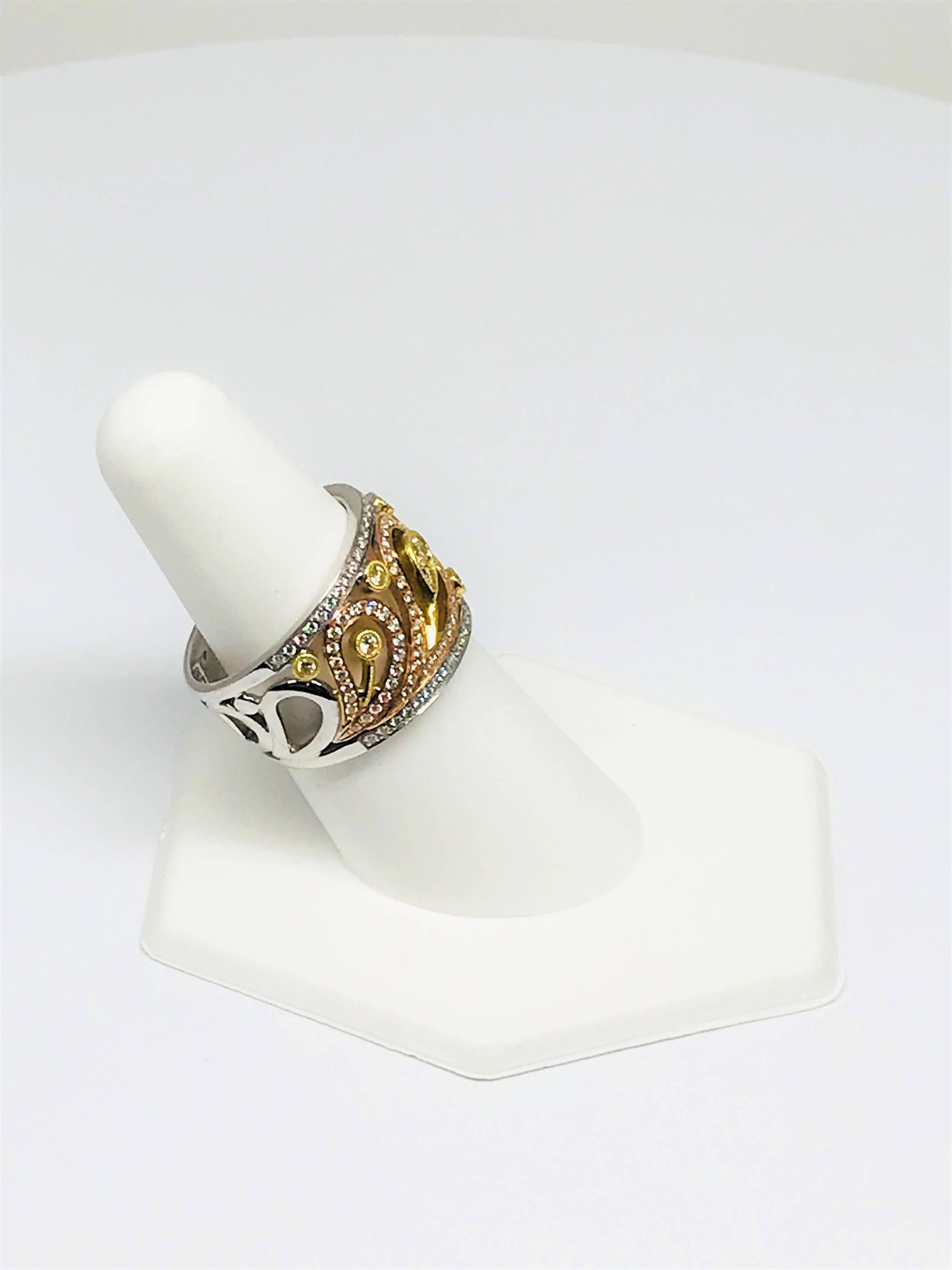 Women's 18 Karat Tri Color Gold Diamond Ring Simon G For Sale