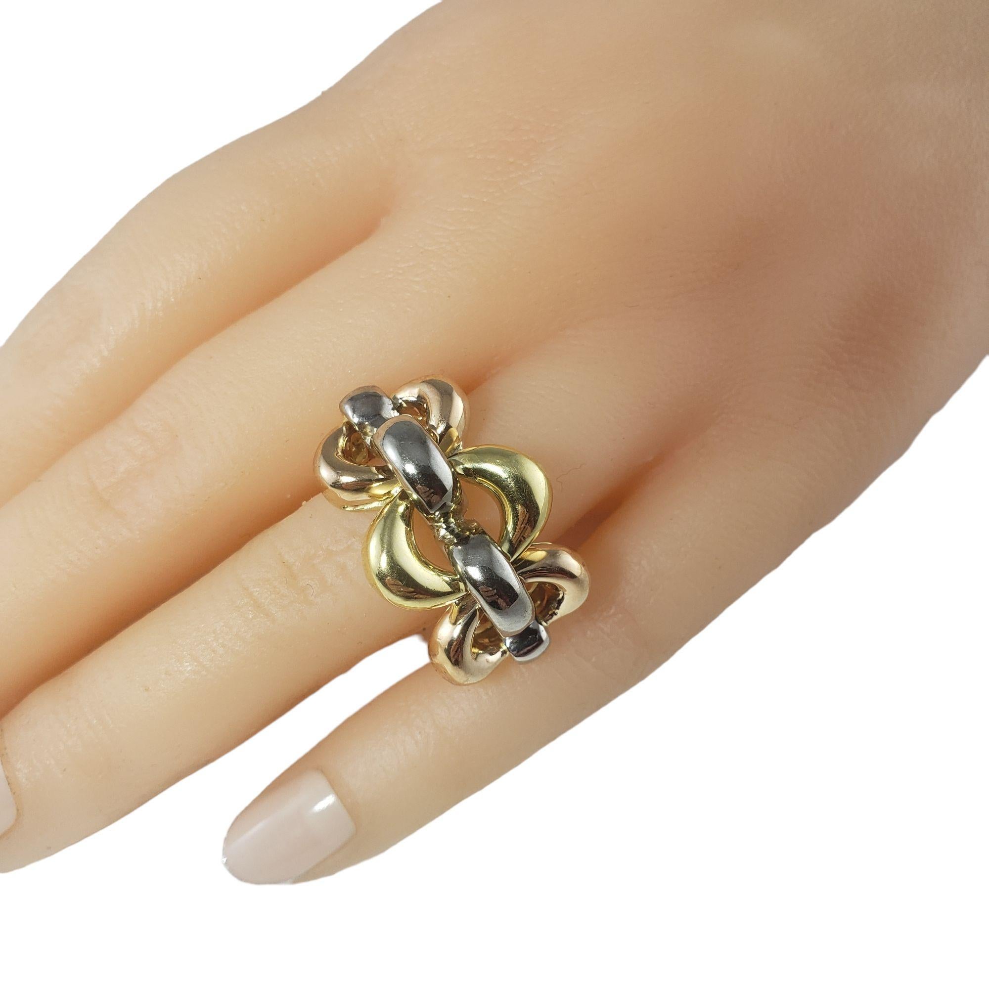 Women's 18 Karat Tricolor Gold Link Ring For Sale
