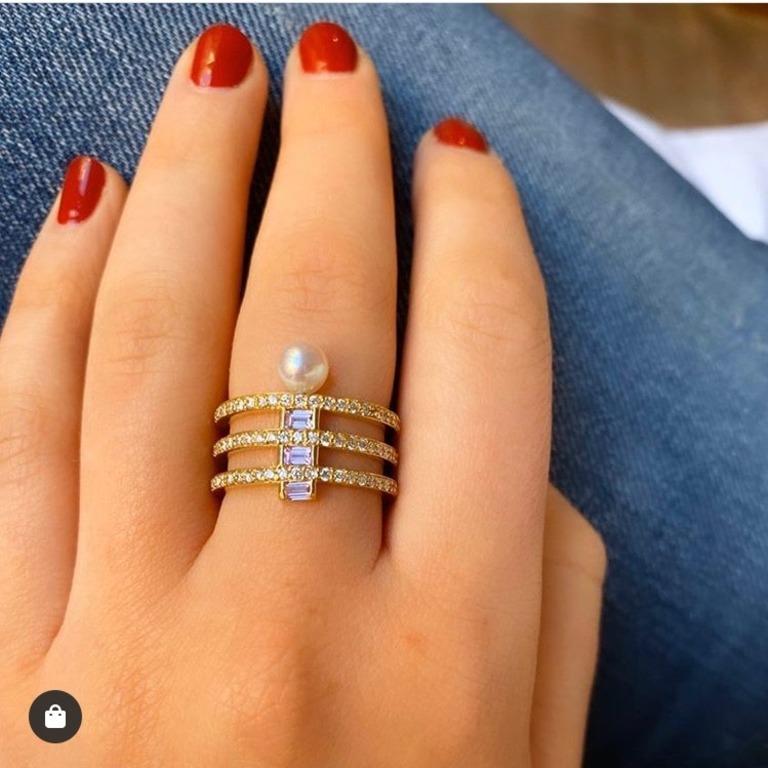 18 Karat Dreifach-Ring mit Diamanten, rosa Saphir Baguettes und Perlen (Baguetteschliff) im Angebot