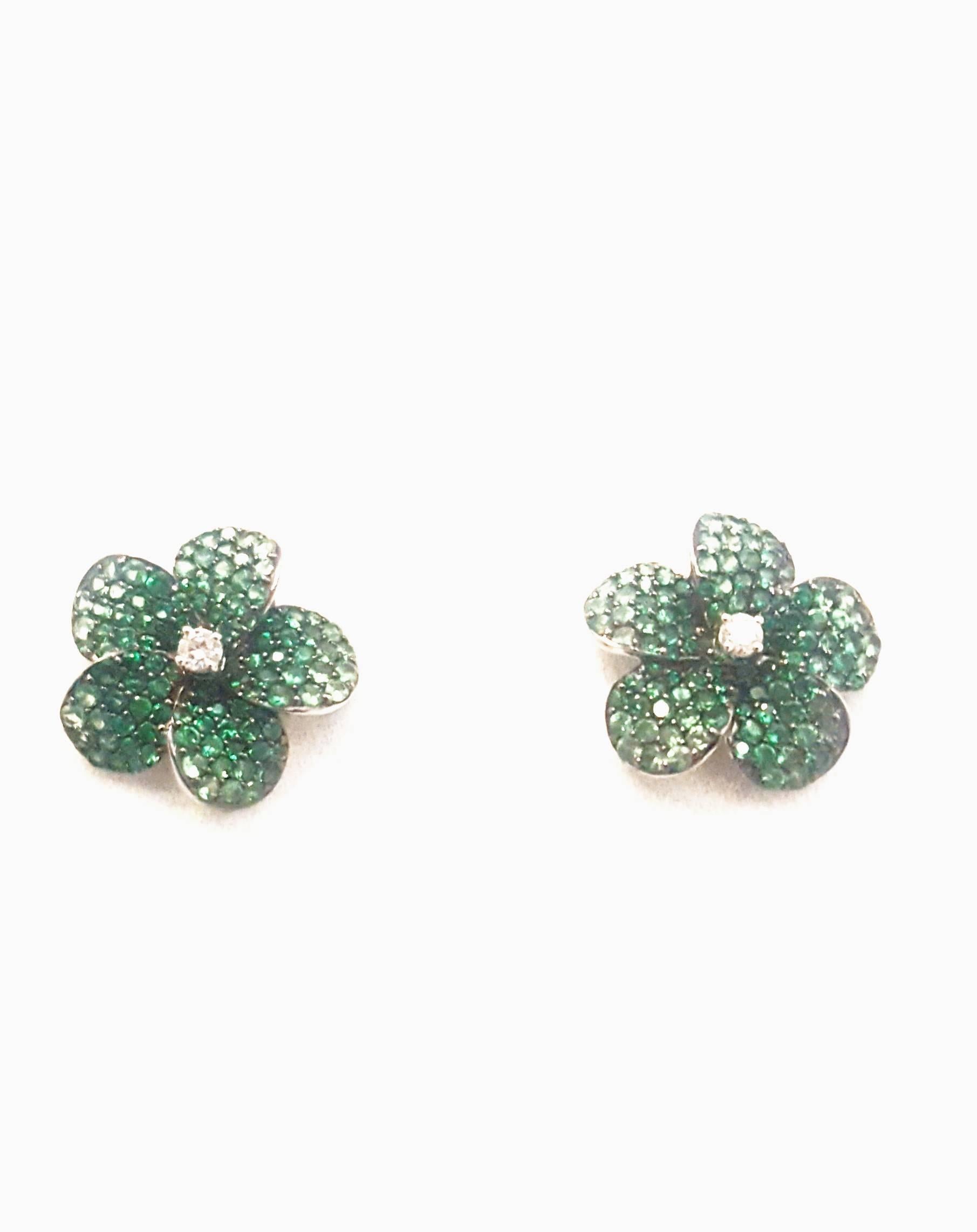 Contemporary 18 Karat Tsavorite and Diamond Flower Stud Earrings For Sale