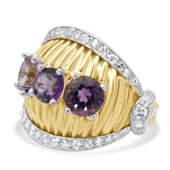 18 Karat Two-Tone Amethyst & Diamond Ribbed Ring
