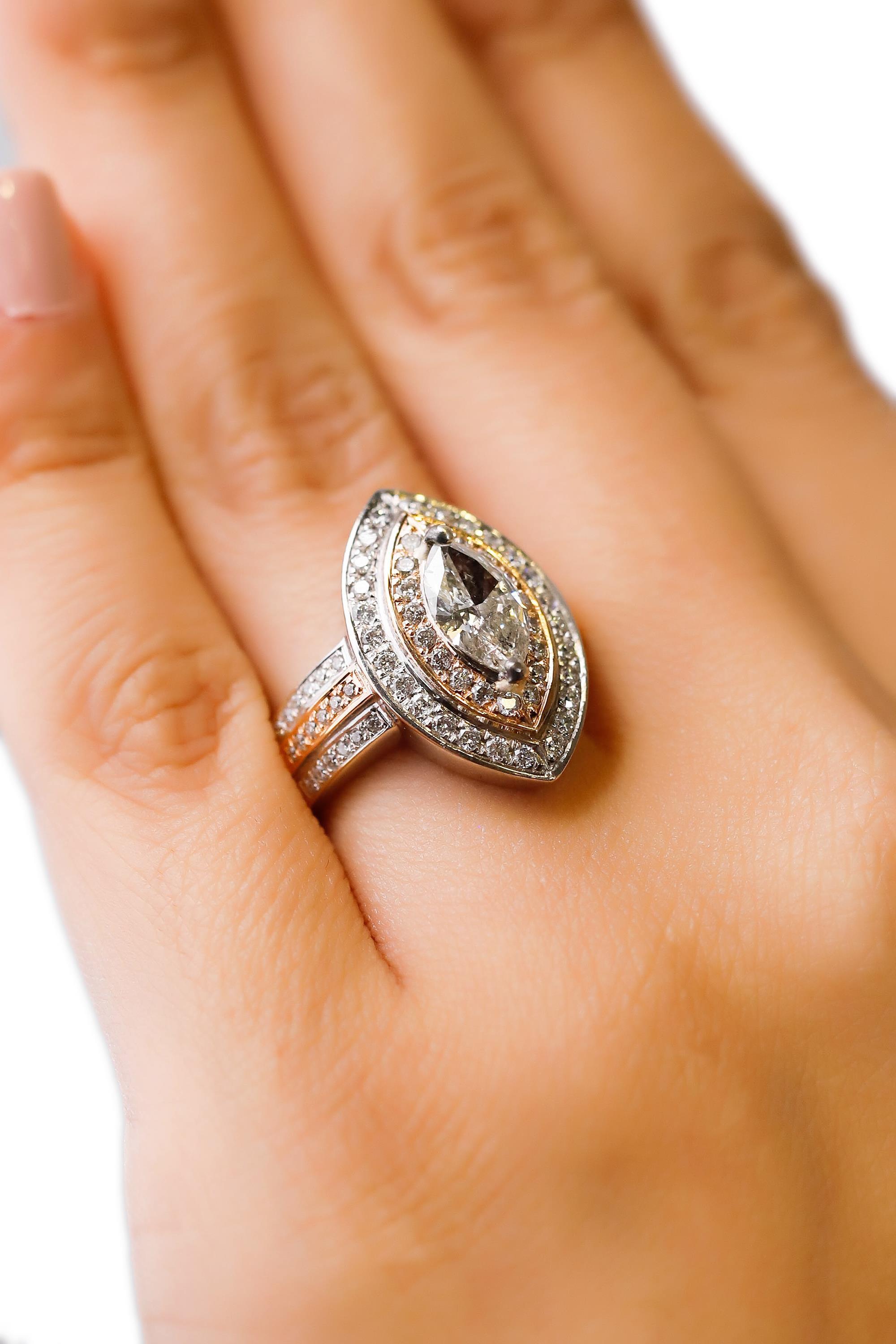 18 Karat Two-Tone Gold 2.9 Carat Marquise Shape Diamond Engagement Ring For Sale