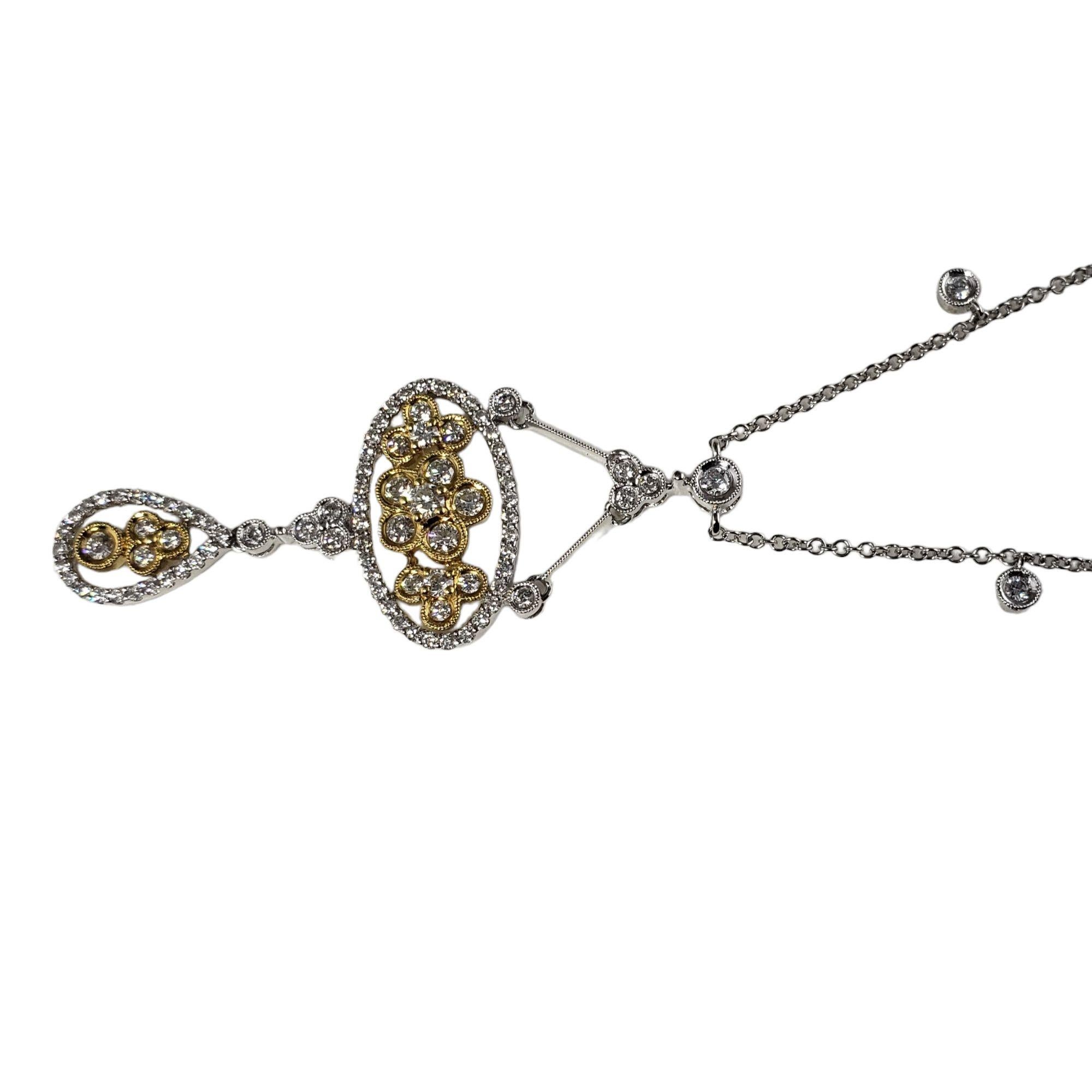  Collier avec pendentif en or bicolore 18 carats et diamants Bon état - En vente à Washington Depot, CT